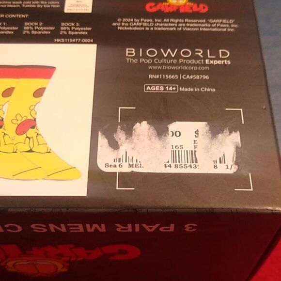 NWT Garfield Three pair Men's Crew Socks Size 10-13 - Picture 5 of 5